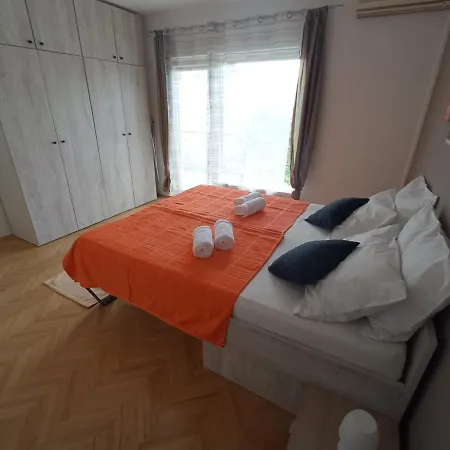 Simun Apartman *