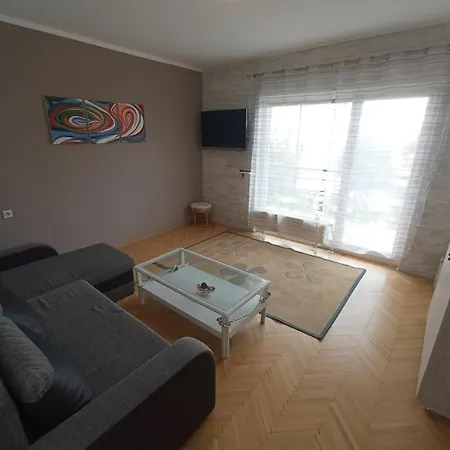 Simun Apartamento *